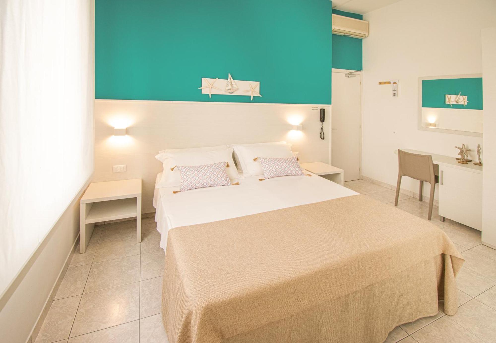 Ambra Hotel Cattolica Esterno foto