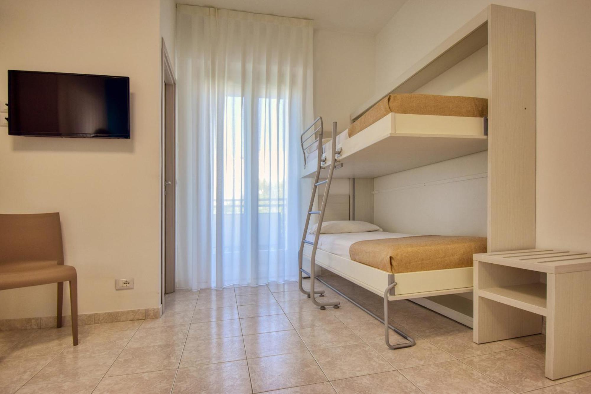 Ambra Hotel Cattolica Esterno foto