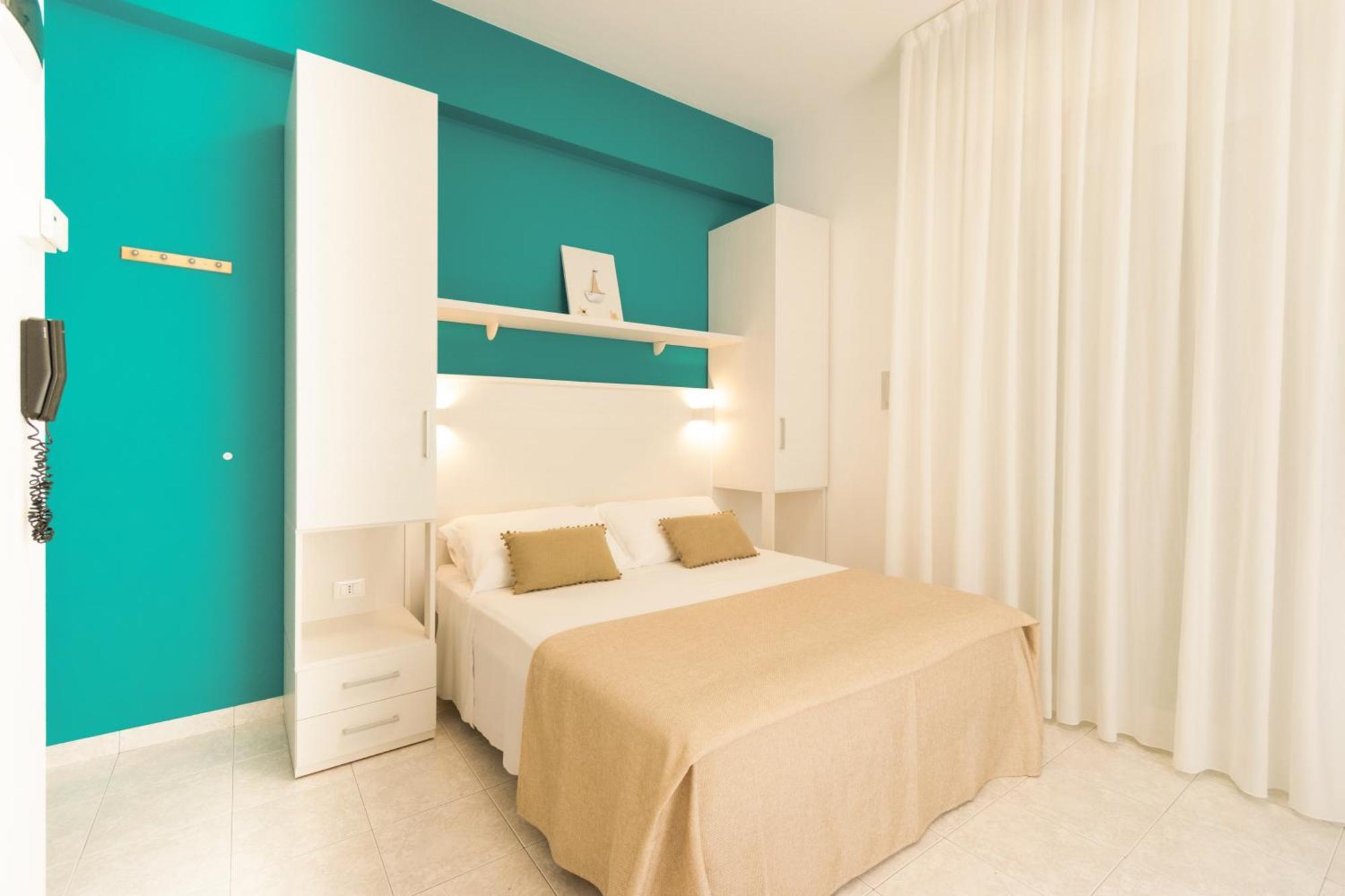 Ambra Hotel Cattolica Esterno foto