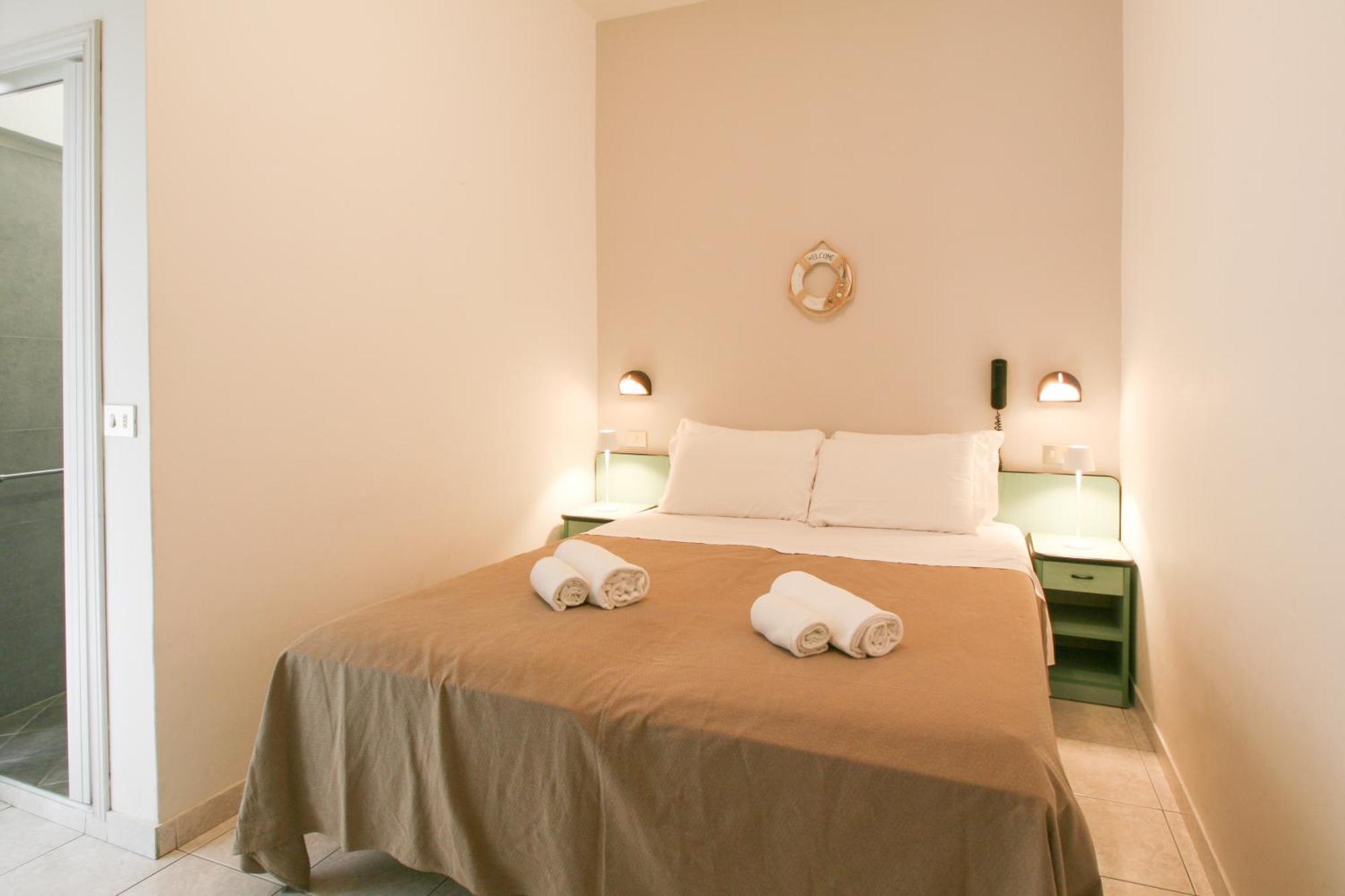 Ambra Hotel Cattolica Esterno foto